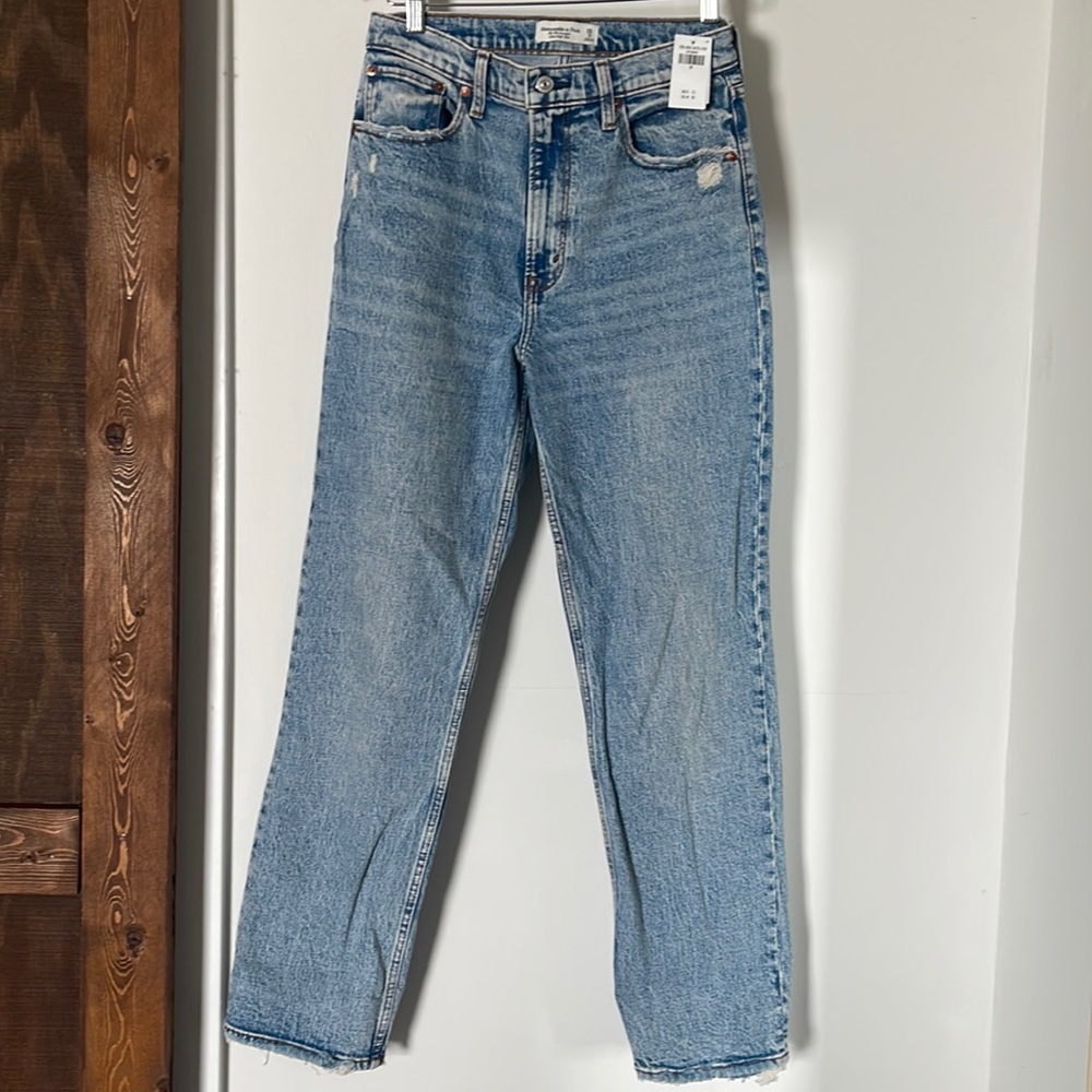 Abercrombie 90s straight ultra high rise (size 28 / 6 R)
